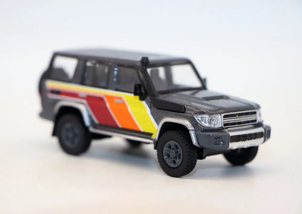 NEW PARA64 1:64 Scale ​Land Cruiser 70 Series Diecast Alloy Toy Cars Simulation Model For Collection gift