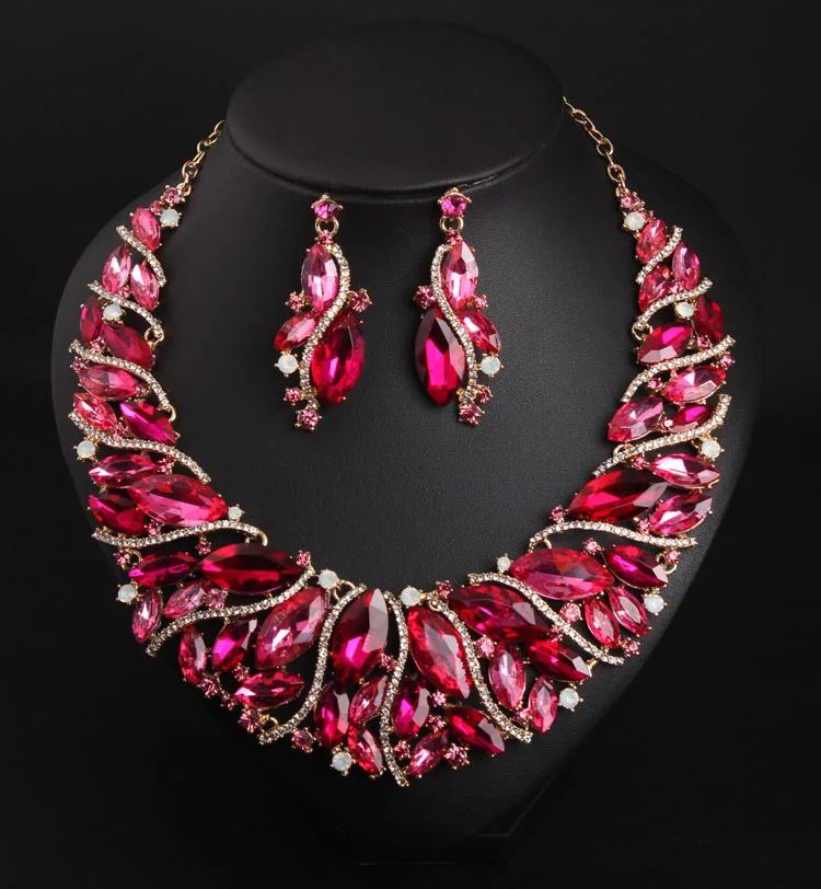 2 pieces fashionable necklace and earrings crystal set for women's wedding dress accessories. Wife's Gift