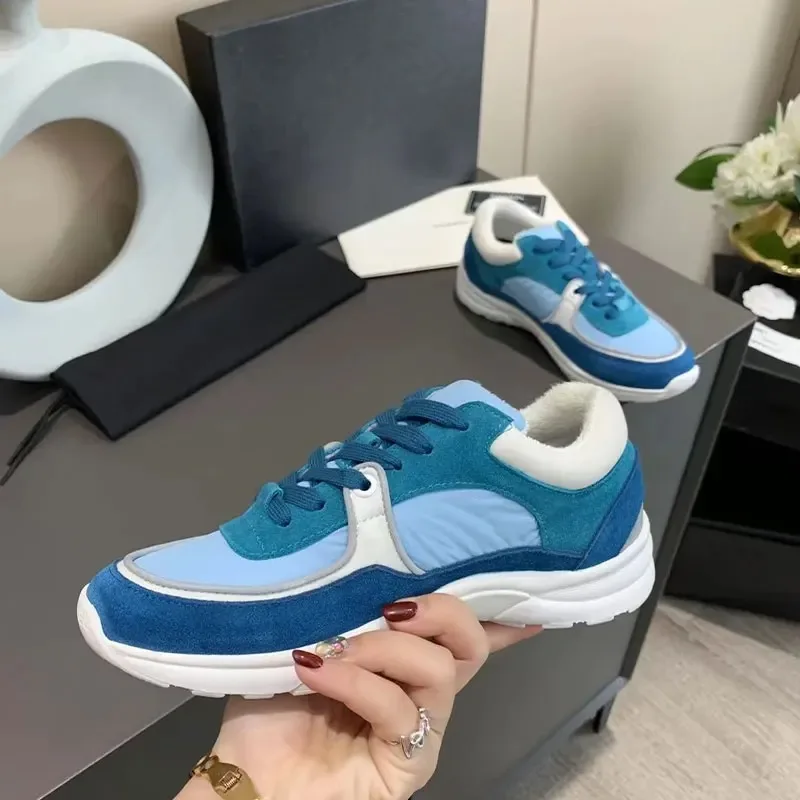 2024 Casual Sneakers Women Lace Up Round Toe Outdoors Running Shoes Woman Chain Decoration Patchwork Flat Women's Sports Shoes