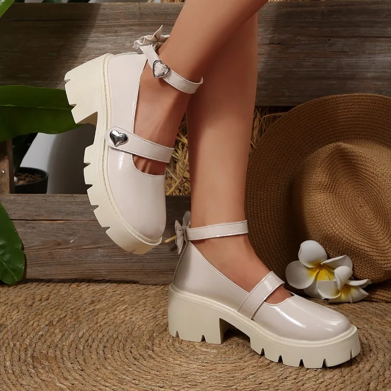 2025 Fibbia alla caviglia Tacco alto spesso Scarpe singole stile donna francese Punta tonda alla moda Fondo spesso Scarpe da donna stile retrò