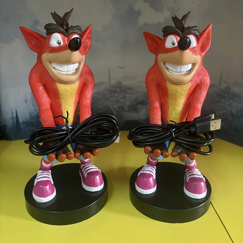 Crash Bandicoot Figure Phone & Controller Holder Figurine Statue Device USB Werewolf Model Toys 22CM Gifts