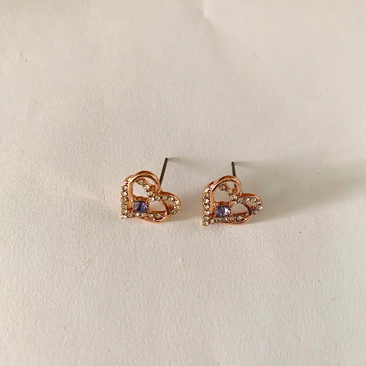 

Lxalry Rose Gold CZ Heart Studs – Hypoallergenic Love Design, Luxury Gift for Valentine’s/Mother’s Day