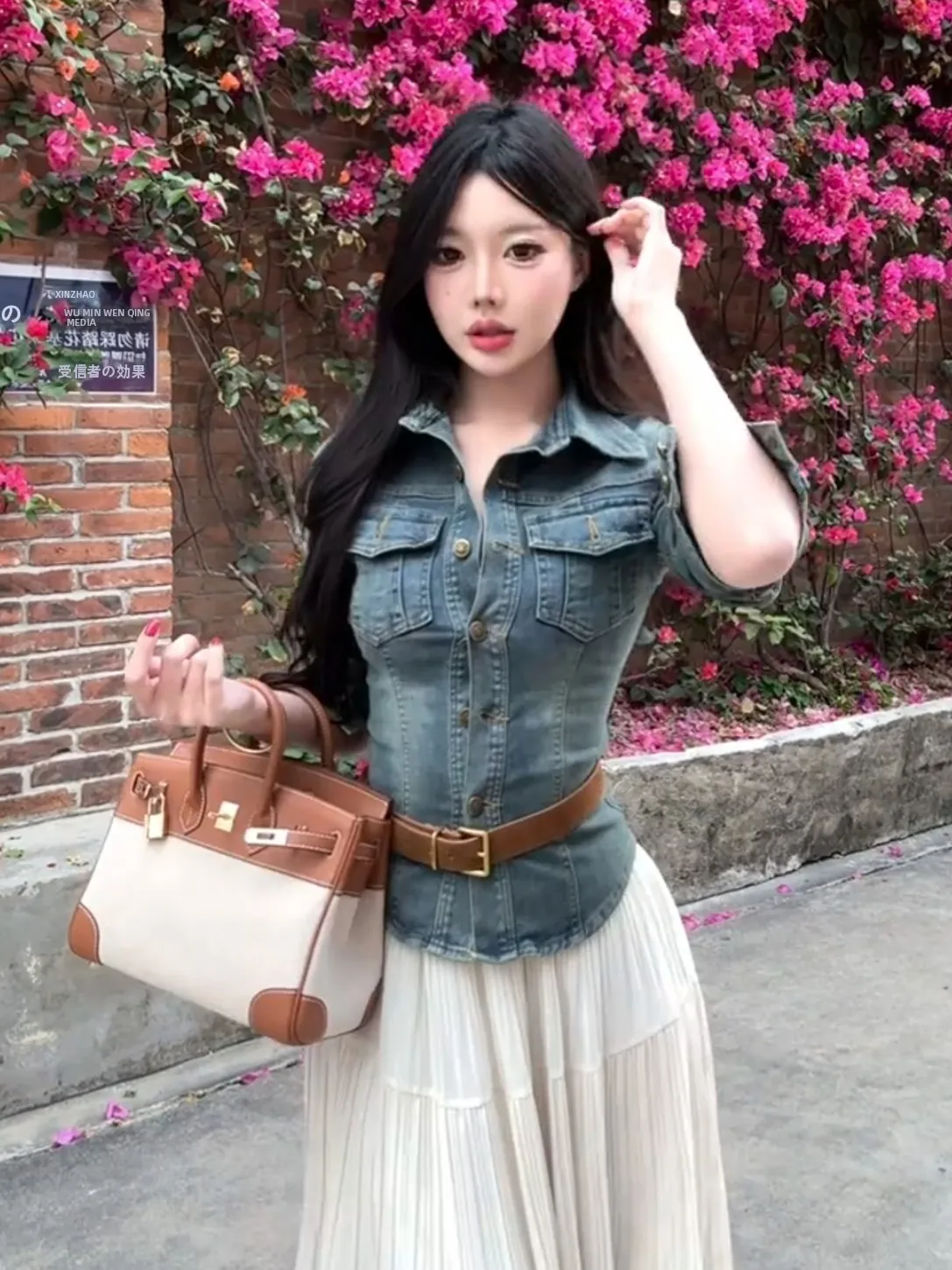

Hong Kong Style Retro Collar Slim Fit Waist Cinched Denim Jacket Women Early Spring New Model Thin Design Sense