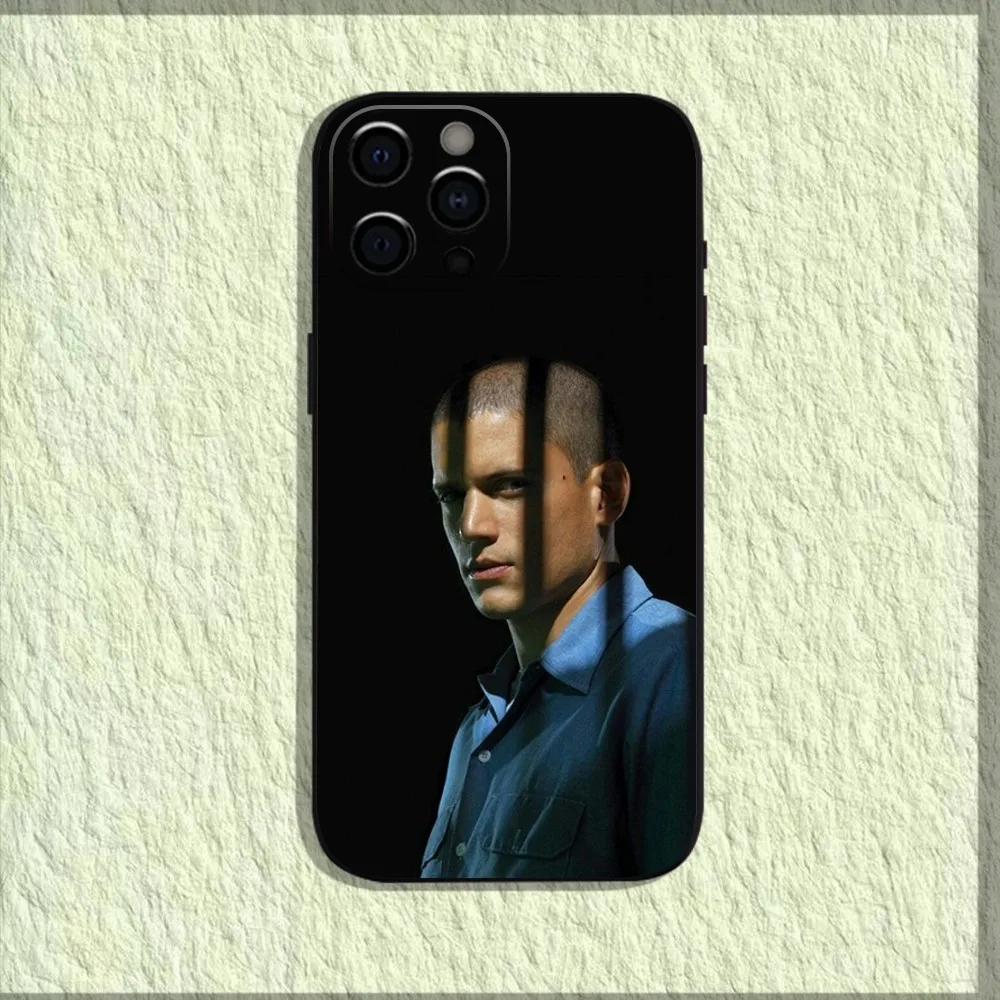 W-Wentworth Miller M-Michael Scofield Phone Case For iPhone 16,15,14,13,12,11,Pro,X,XS,Max,XR,Plus,Mini Soft Black Cover