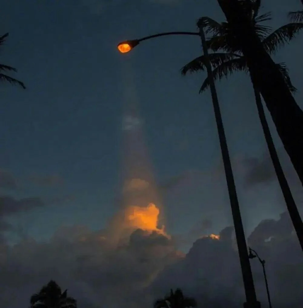 

4pcs 102×44mm RC Tires 17mm Hex for Arrma 1/7 Infraction/Felony/Limitless - High-Grip Upgrade Tires (Durable & Fast)