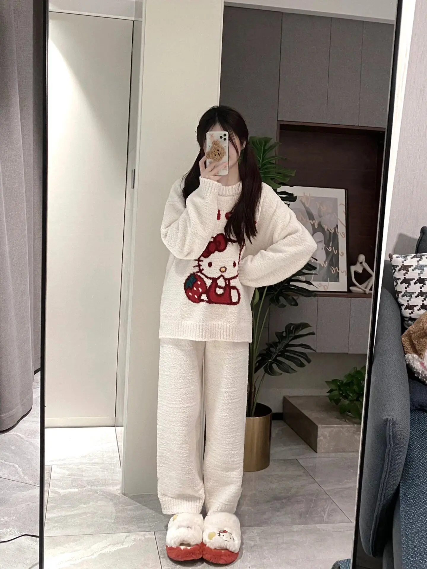 

Женский плюшевый вязаный пижамный комплект Hello Kitty 2025 года Kawaii, осень-зима, теплая утолщенная уютная домашняя одежда для дома