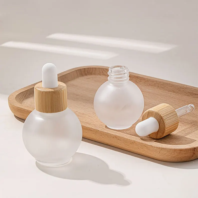 Tropfflasche aus Glas, mattiert, mit Bambusdeckel, für Ätherische Öle, Massageöle, Haar- und Körperöle, Serum, Aromatherapie-Flüssigkeiten, geeignet für Pipetten. – Detail 4