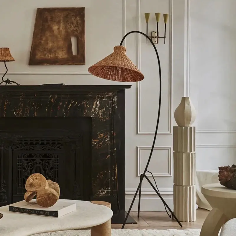 

Vintage decoration minimalist Japanese rattan floor lamp atmosphere art study bedroom living room wabi sandy wind floor lamp