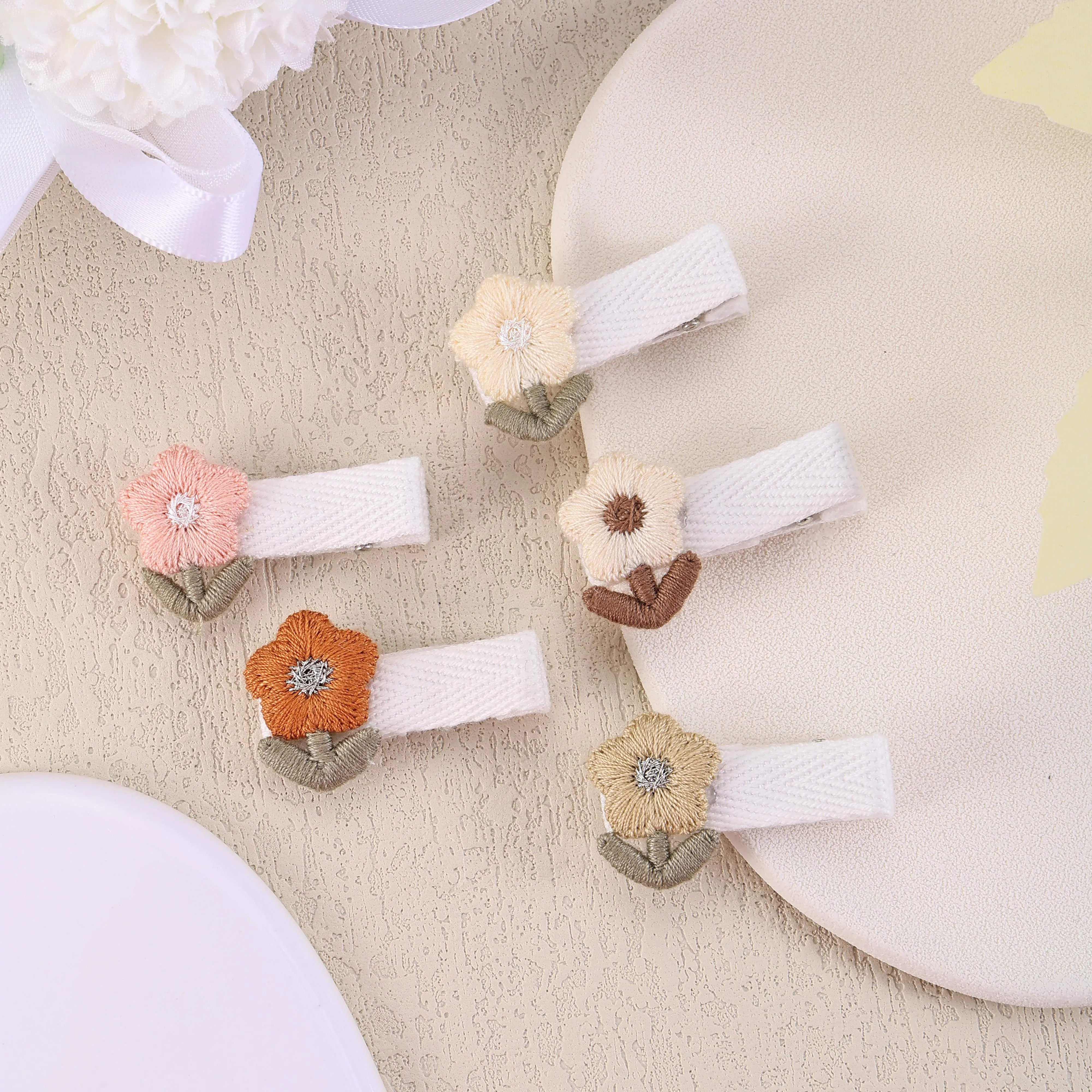 

New Flower Children Hair Clips Baby Girl Hairpins for Kids Mini Knitted Floral Barette Princess Infant Hair Accessories