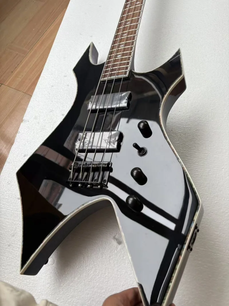 Customized 4-string bass, finished in black with high gloss, with color stripes attached, black hardware, free delivery