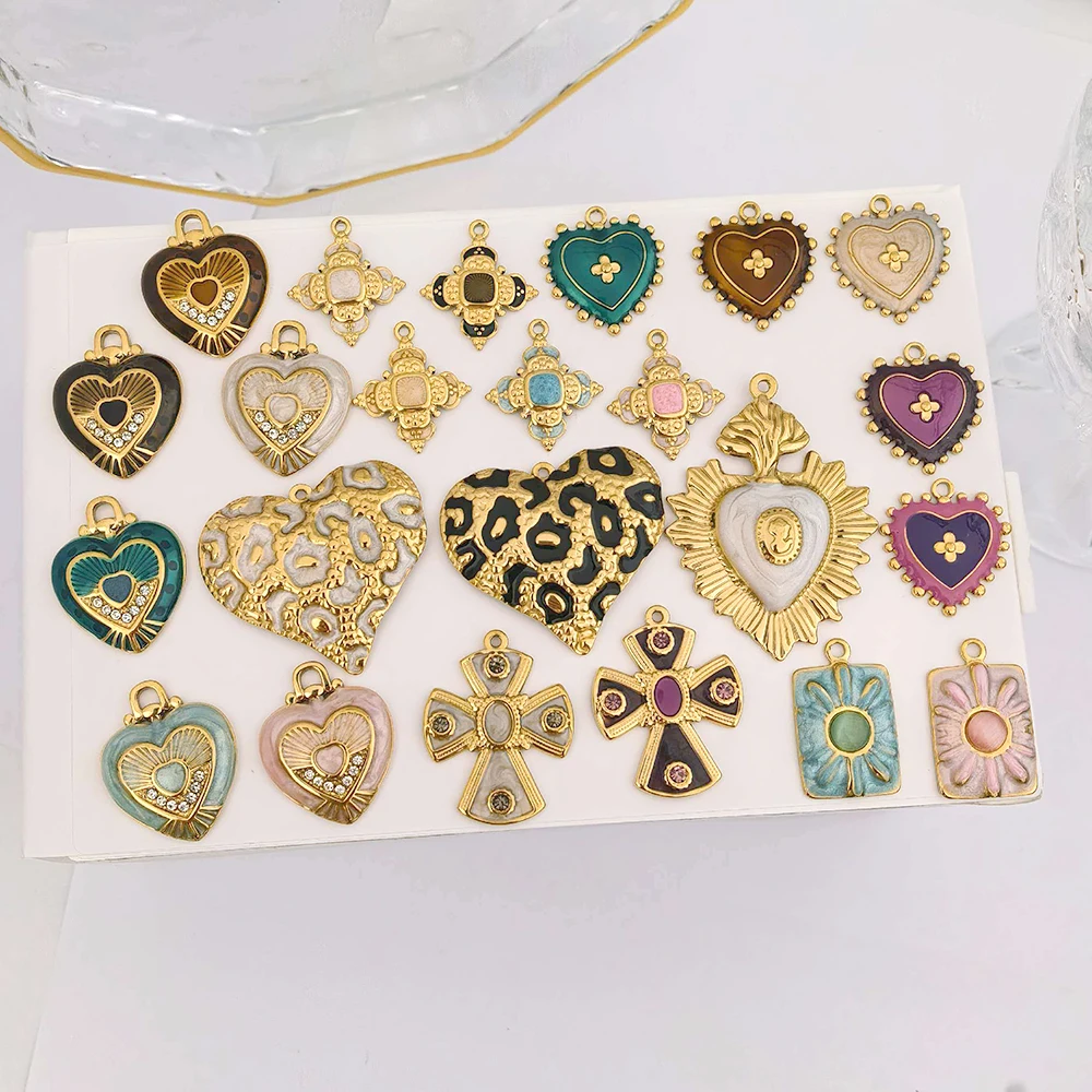 Kleiner und Großer Anhänger für Halsketten Wasserdichter Heiliges-Herz-Leoparden-Anhänger Edelstahl PVD-Beschichtet Vintage Religiöser Schmuck