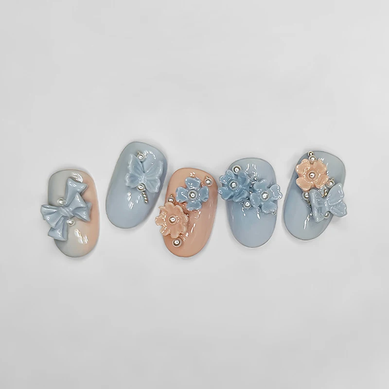 Stampo per intaglio delle unghie in silicone per cartoni animati, fiocco per fiori, decorazioni per unghie, piastra per timbratura stereoscopica, strumenti per manicure di design fai da te