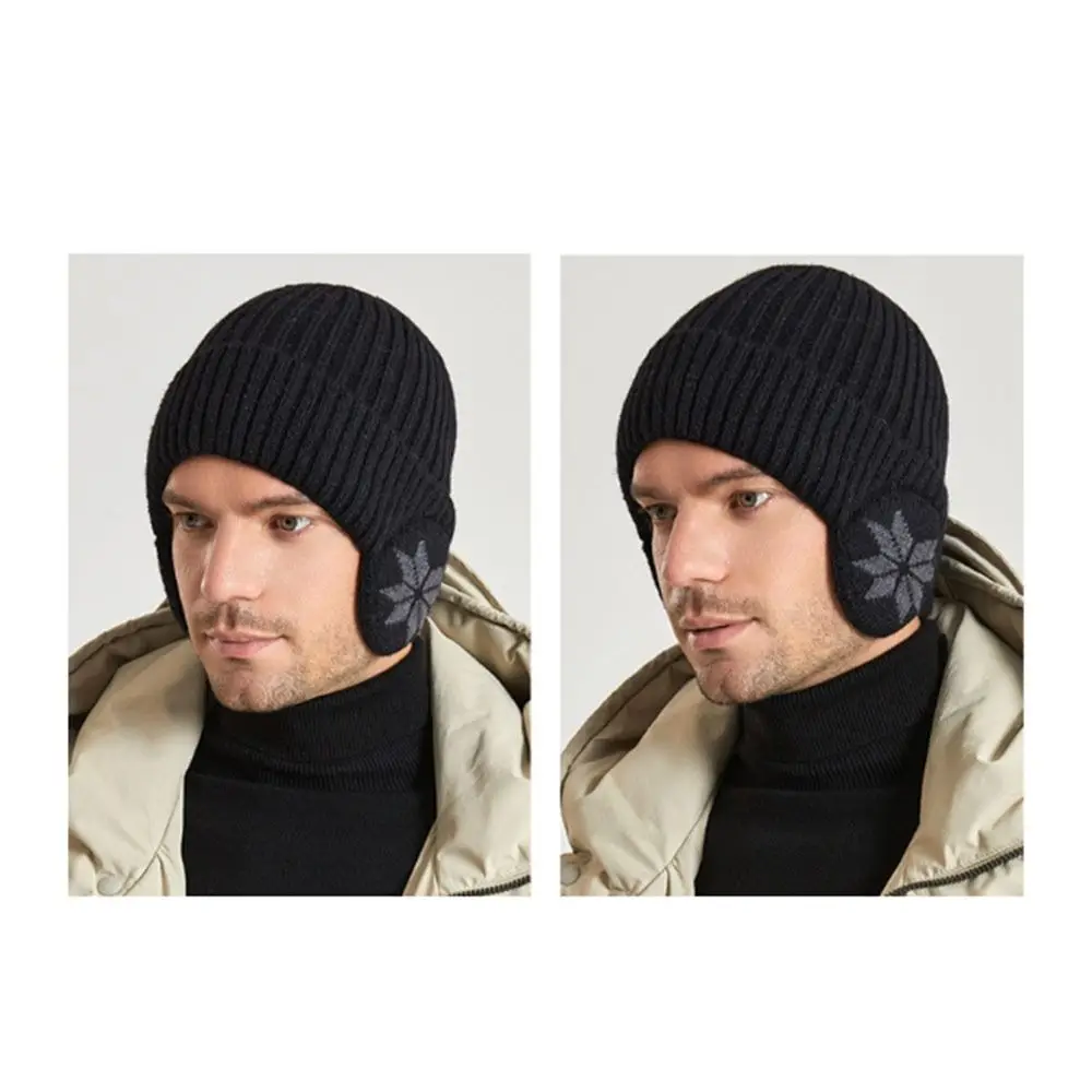 Fashion Soft Snowflake Knitted Hat Windproof Thickened Beanies Cap Keep Warm Ear Protection Hat Unisex