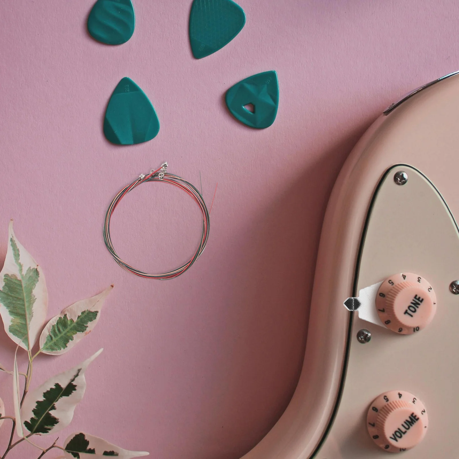 

8Sets Colored Acoustic Guitar Strings Steel Replacement Kit High Strength Performance Vibrant Color Bright Clear Tone Easy