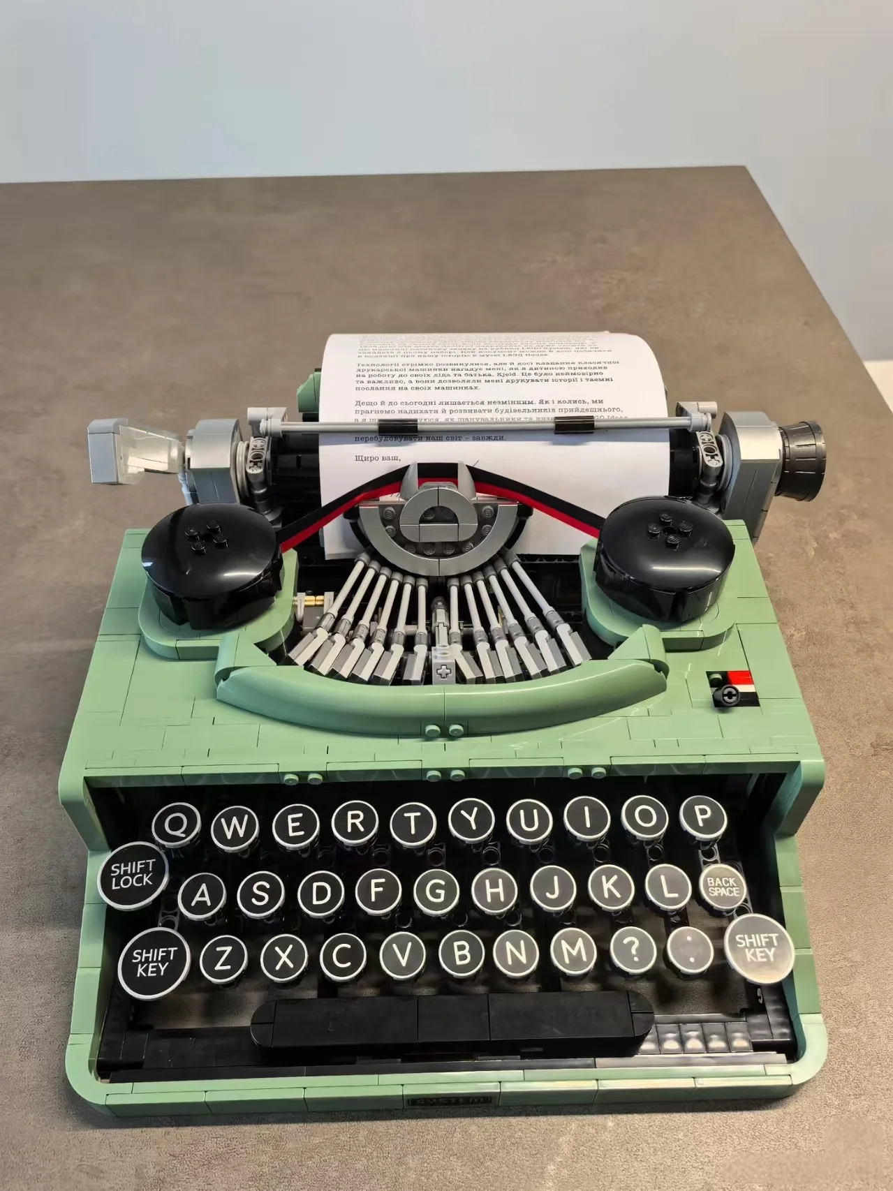 

Набор строительных блоков 2079PCS Ideas: Ретро-пишущая машинка MOC, конструктор, игрушка, украшение, лучший подарок для детей, модель для демонстрации
