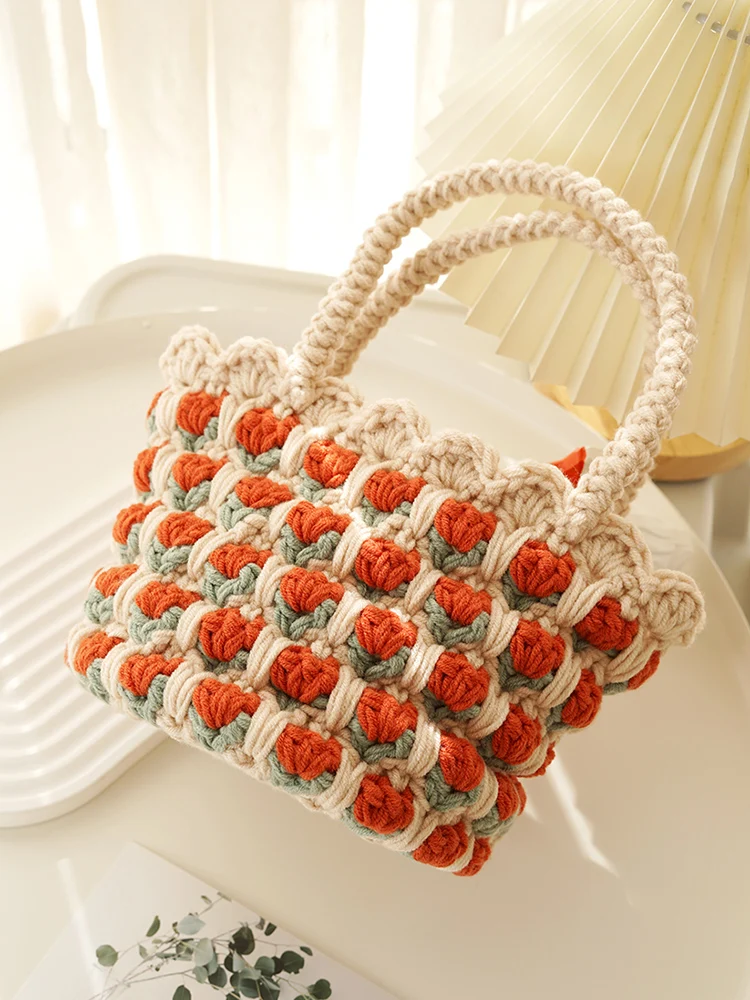 

Fifi Sister's Hand-Knitted Tulip Handbag DIY Material Kit for Girlfriend Thi Yarn Crochet Kit Gift Ideas Faion Accories