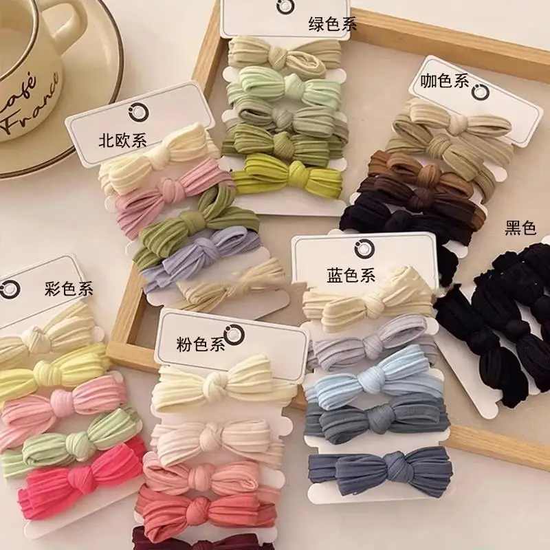 Рисунок 4 - простые резинки для волос с бантом