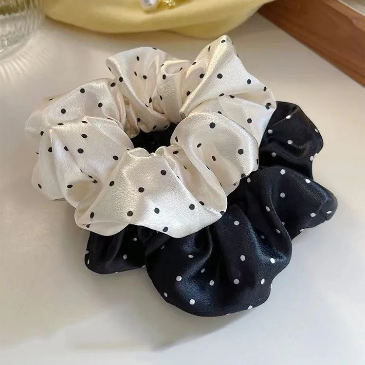 Thumbnail 3 - #16 Trending Scrunchie Hair Ties Right Now