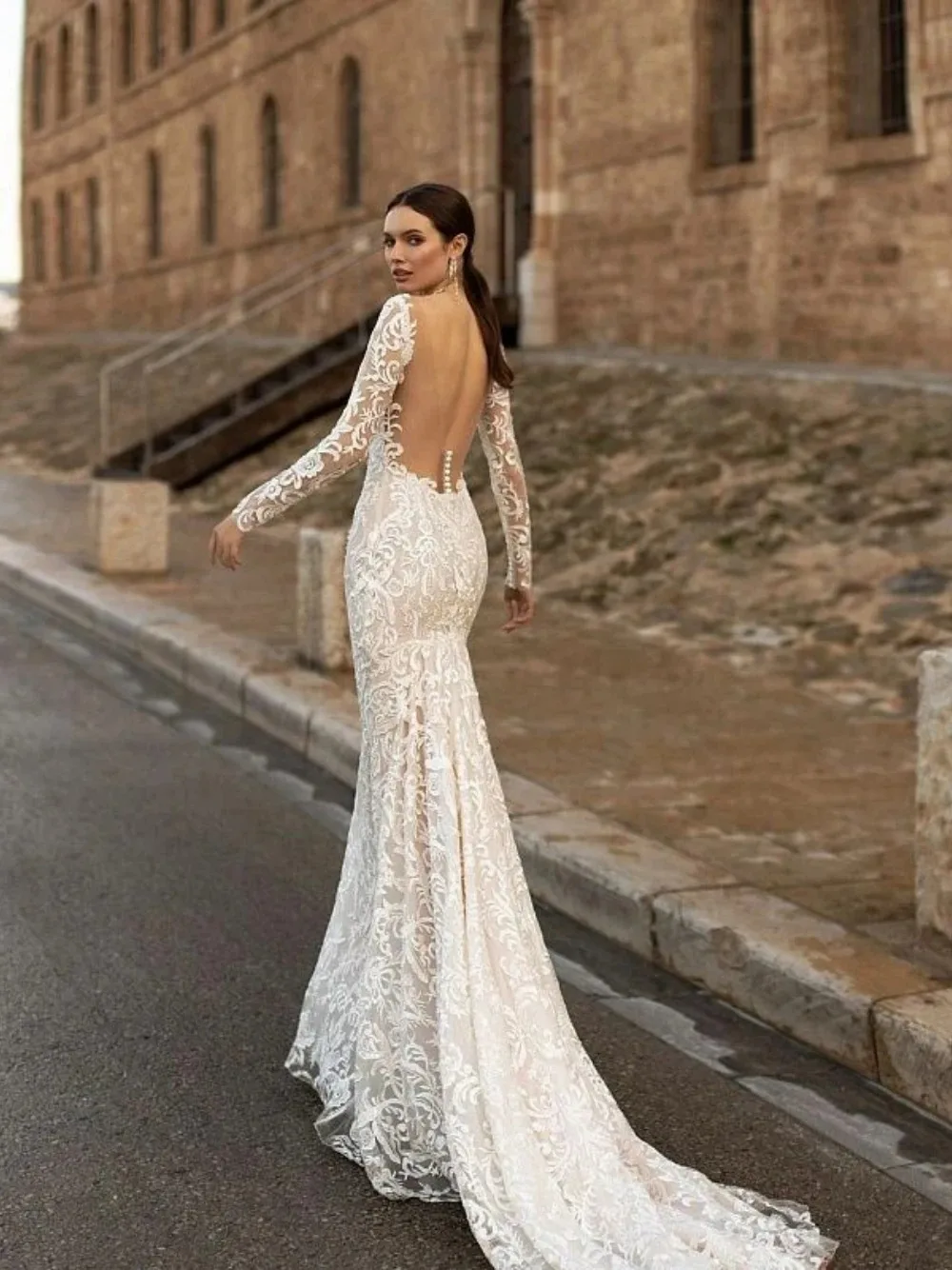 Vestido De Novia De sirena con cuello redondo, prenda De manga larga con Apliques De encaje, espalda abierta, estilo bohemio