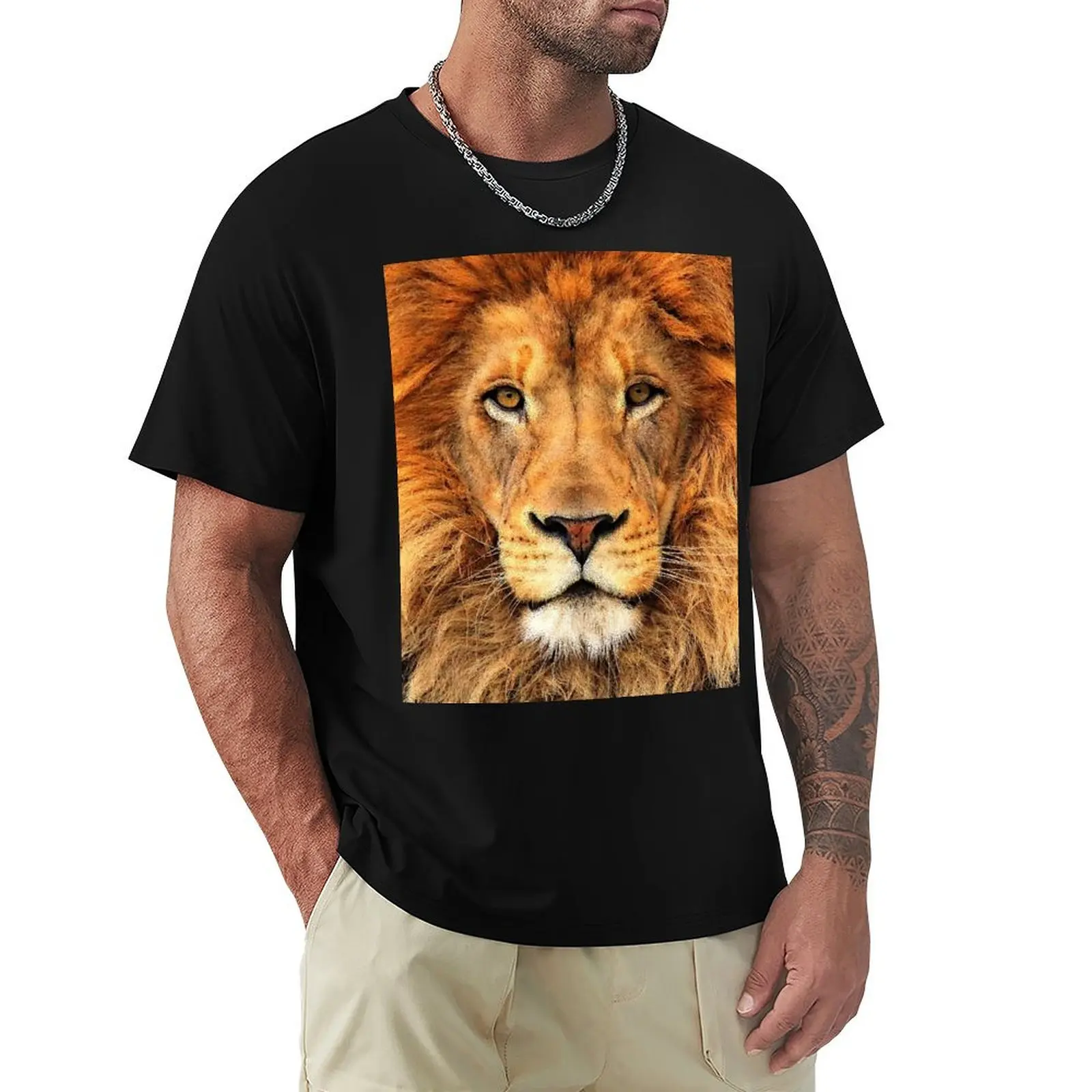 Beautiful Lion Face Wild Cat Glare T-Shirt Non-Shrink Basic Cotton T-Shirt