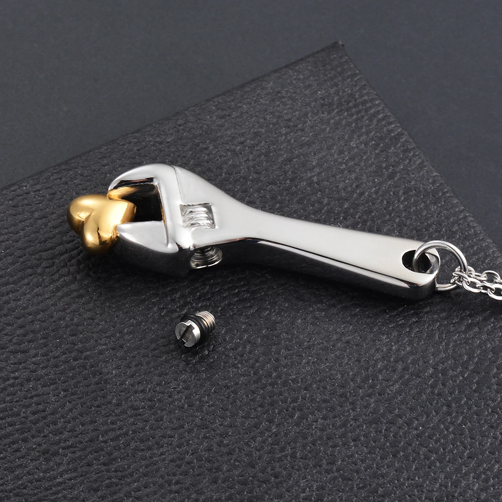 Tool Wrench Cremation Jewelry Spanner Urn Necklace with Heart for Ashes Holder Stainless Steel Locket Memorial Keepsake Jewelry