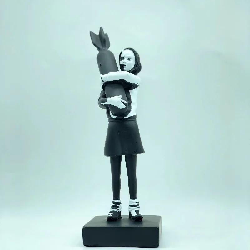 Embracing The Girl Statue, Banksy Embracing Peace Girl Art Resin Sculpture Street Art Design Decoration Office Home Decoration