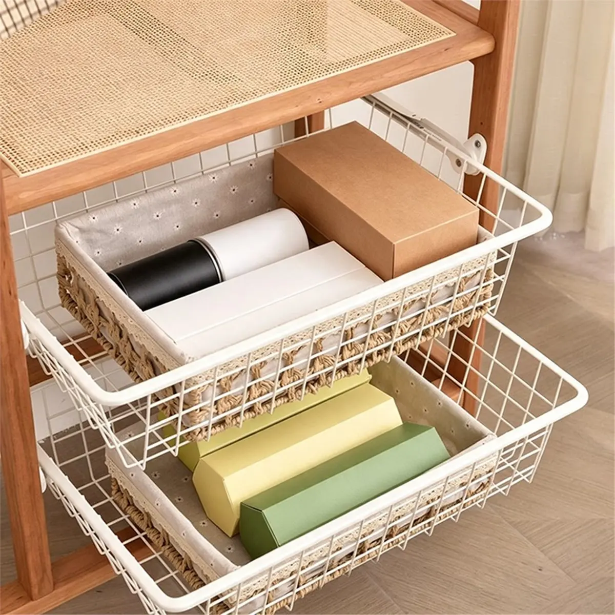 2026 New Tool Hand Woven Desktop Weaving Basket Hollow Out Cosmetics Organizer Tray Stylish Rectangular Straw Storage Basket Bin