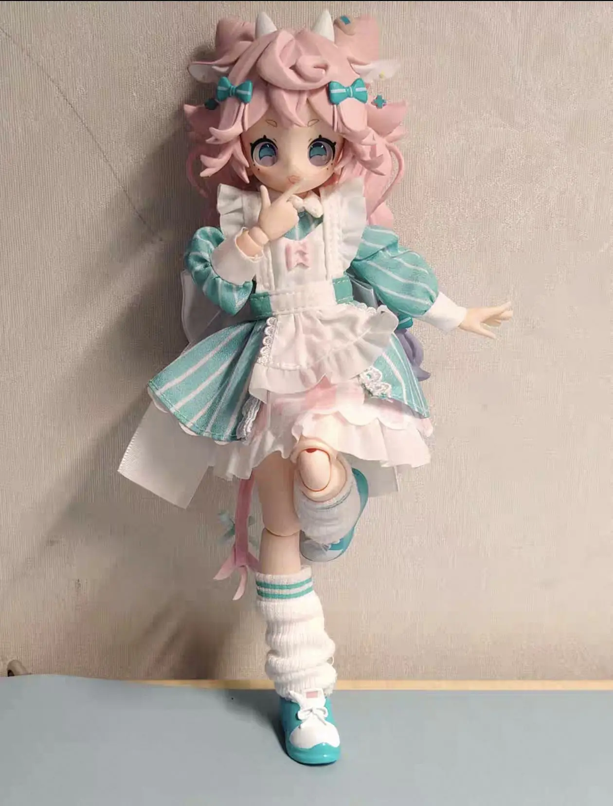 Wanmeng Sugary Dessert fête mobile huit points poupée boîte aveugle jouet Figurine pour les filles exquis ornement de bureau cadeau d'intérêt