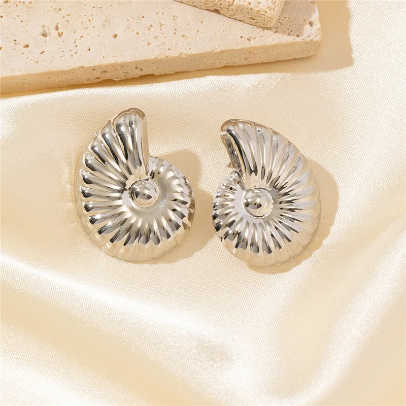 Fashionnable Stainless Steel Oversize Conch Stud Earrings 18K Gold Color Delicate Trendy Jewelry for Women