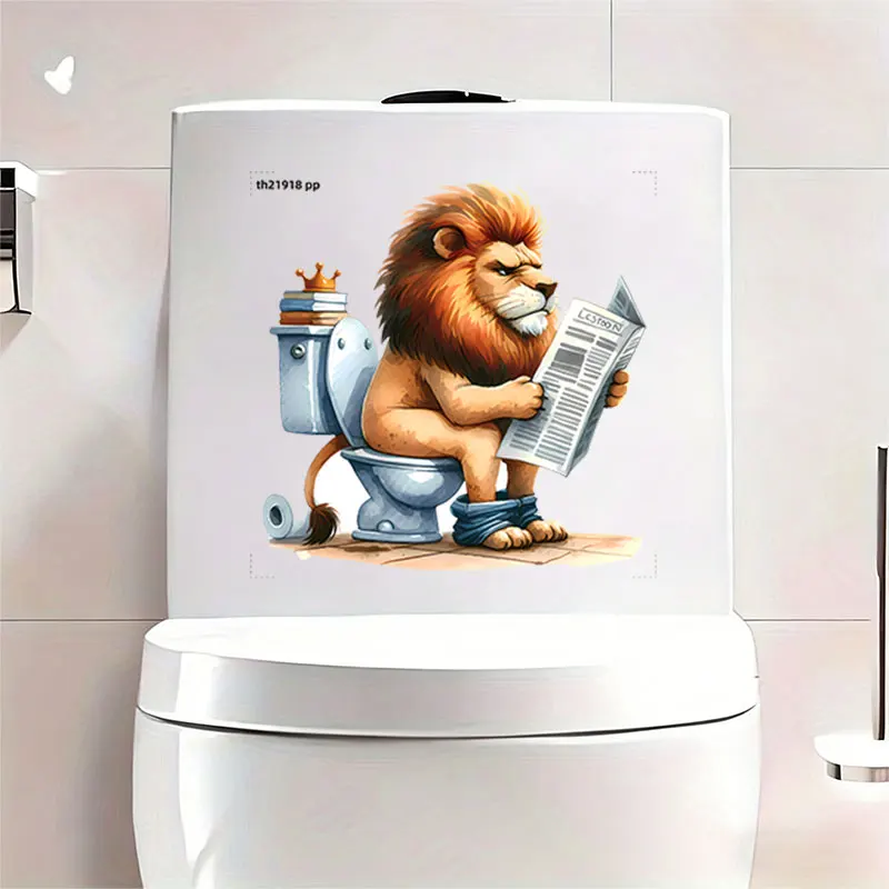 1Pc Fun Toilet Wall Sticker, Featuring a Cute and Playful Lion King Design Sitting on the Toilet and Reading a Newspaper, Suitable for Toilet Seats, Bathroom Glass, Washbasins, Refrigerators, Wardrobe Doors, and Wall Decals. Fun and Attractive Stickers That Are Practical and Easy to Use, Creating a Lively Bathroom Atmosphere. a Fun and Heartwarming Gift for Family, Friends, and Colleagues