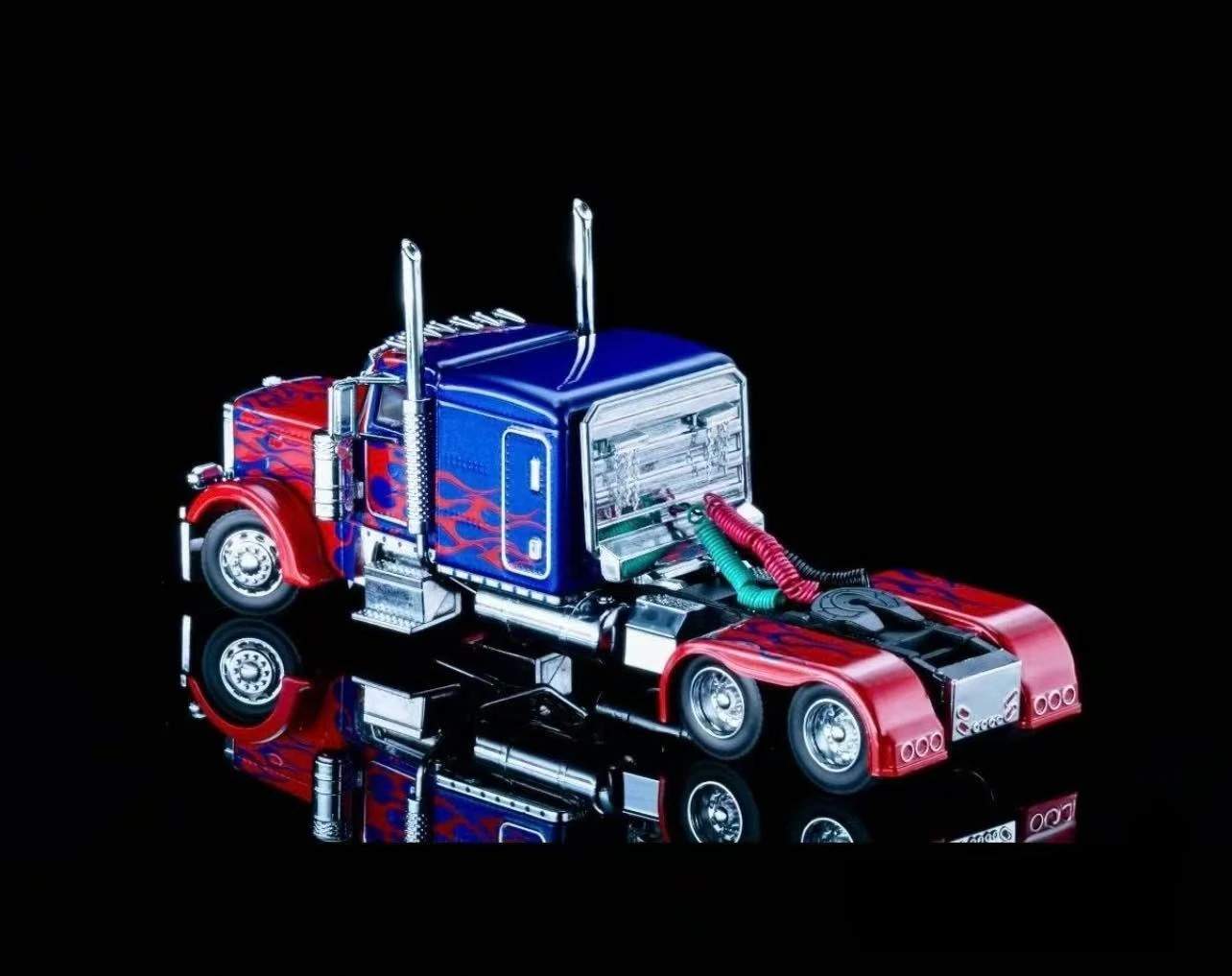1:64, Optimus Prime Truck Peter HEC Exhibition Edition, alloy die