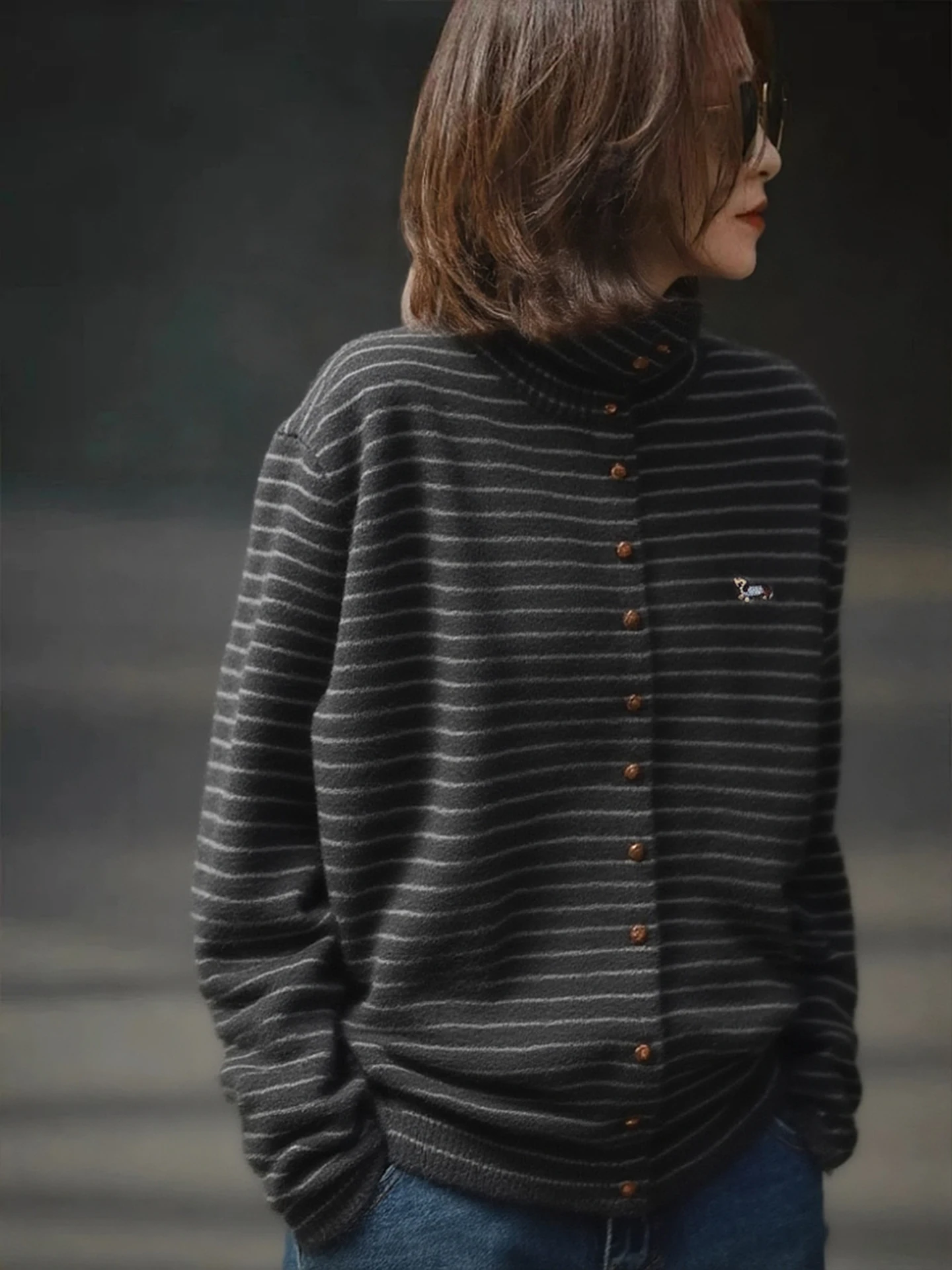 

Женский вязаный свитер с высоким воротом в полоску, с длинными рукавами, удобный, модный, зимний, в корейском стиле, свободного кроя