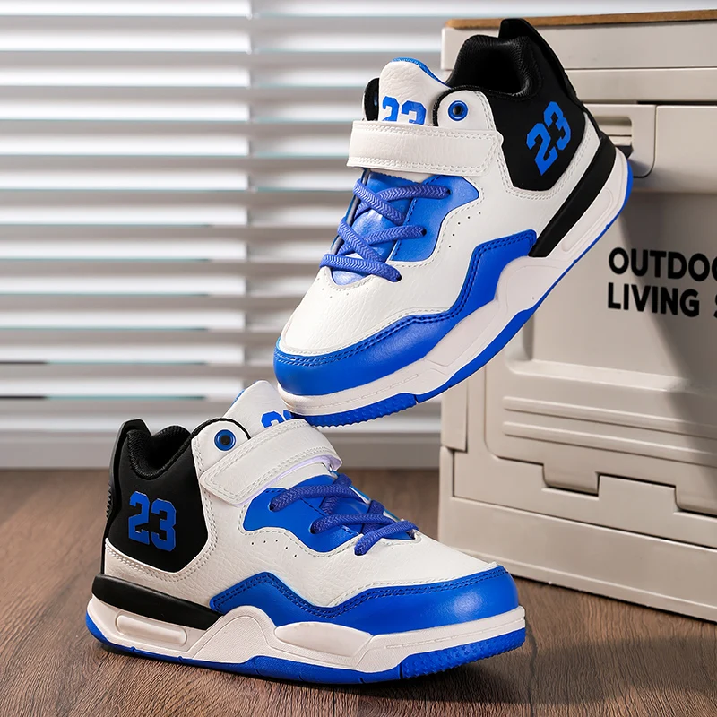 

A pair of children's four-season leather upper high-top platform shoes, wear-resistant casual shoes, sizes 30-36,QZ-2882