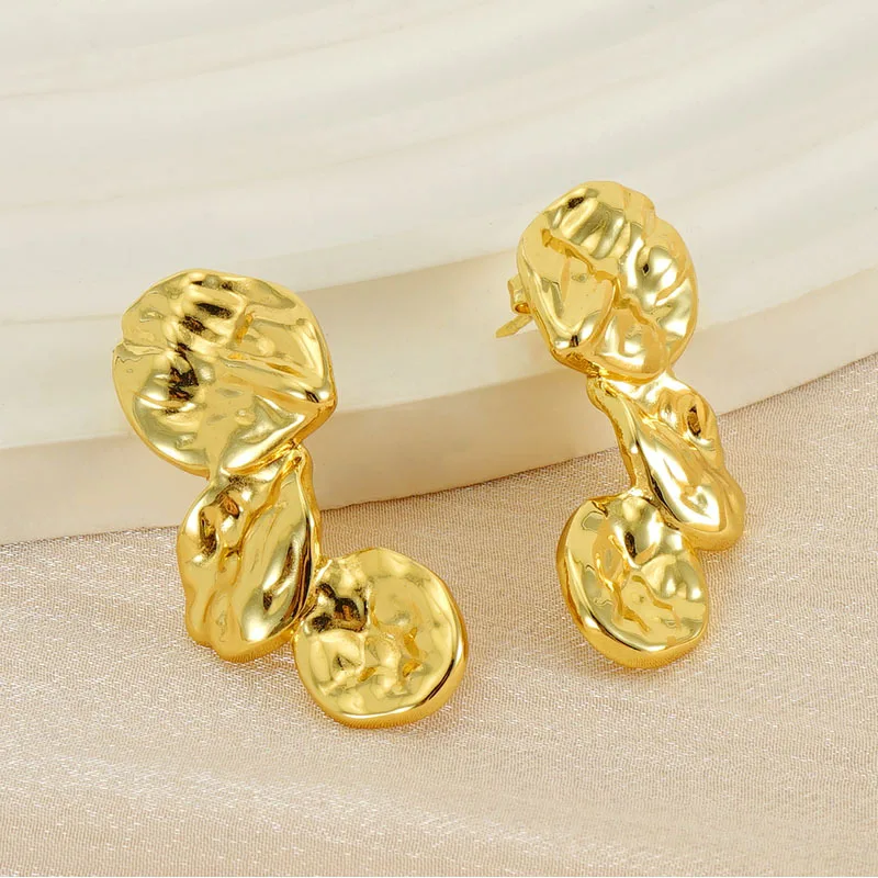 أقراط أذن بتصميم ريترو من الذهب عيار 18 قيراط من الفولاذ المقاوم للصدأ مجوهرات بسيطة وعصرية للسيدات