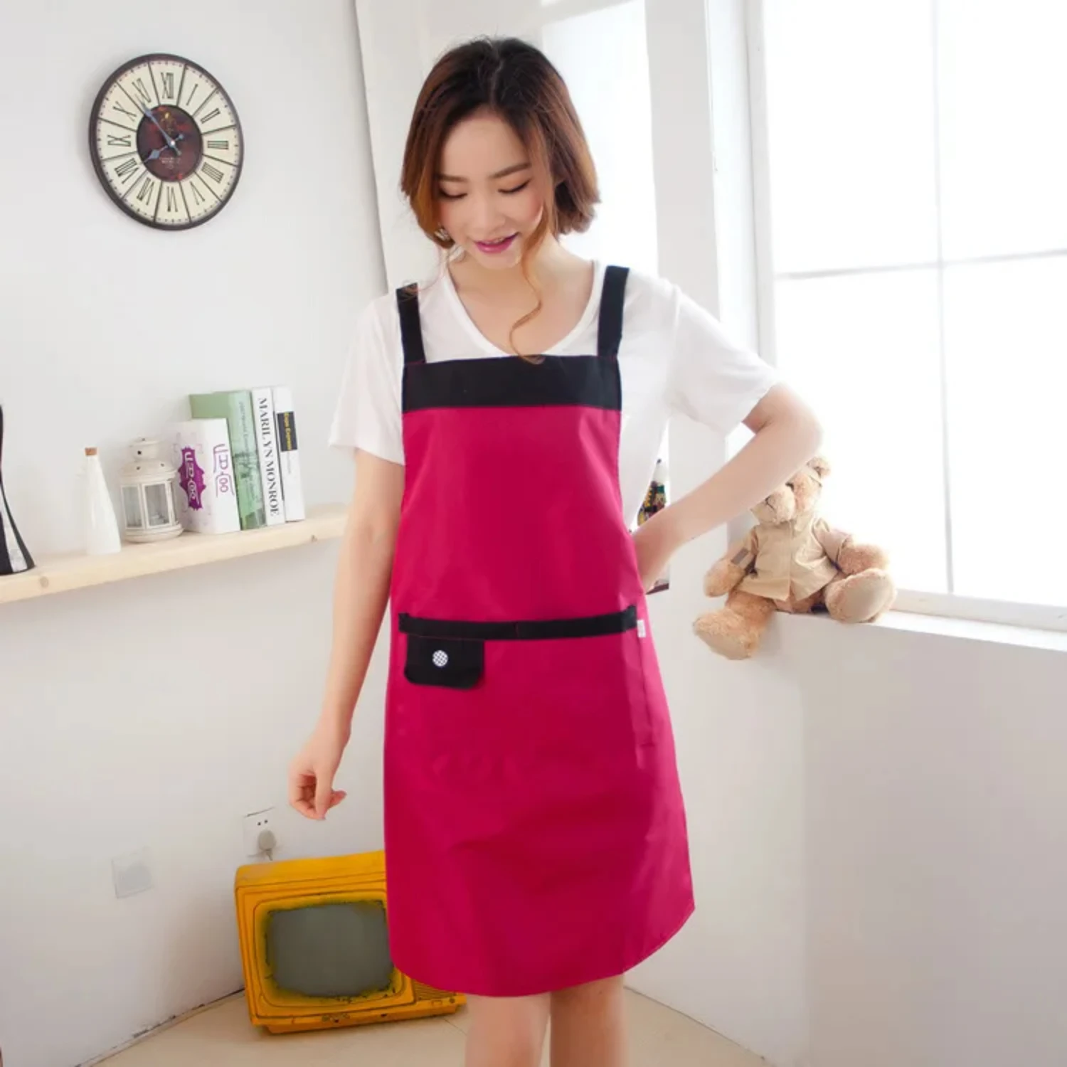 

Polyester Waterproof Adjustable Apron Bib Uniform With 2 Pockets Hairdresser Kit Salon Hair Tool Chef Waiter Cook Tool