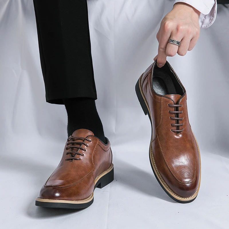 

Men's Casual Leather Shoes Lace Up Thick Bottom Leisure Trendy British Style Spring Autumn New Arrival Men Business Dress Shoes