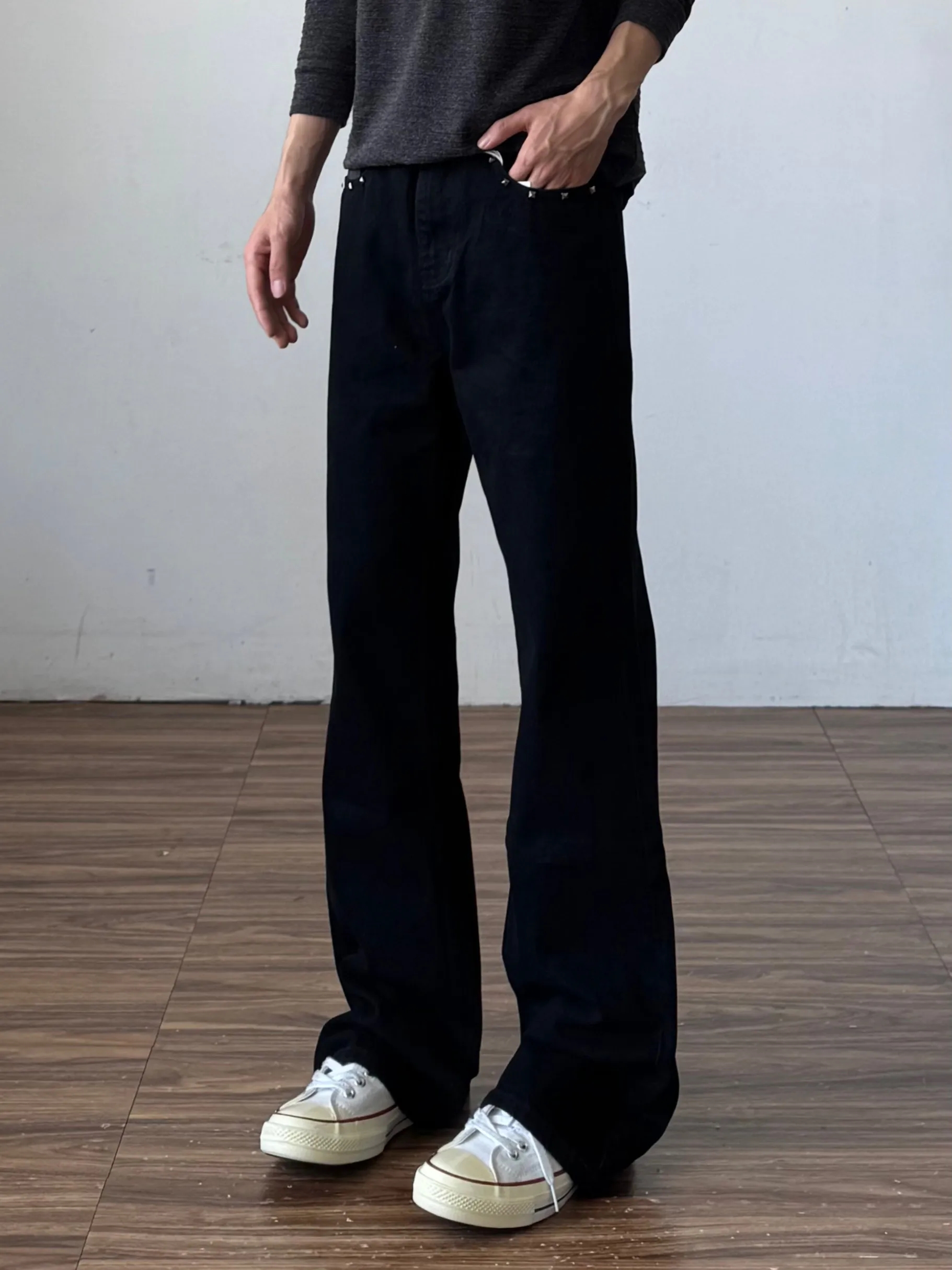 Men's Snake Pattern Washed Rivet Flared Jeans Straight Leg Casual Trousers Loose Fit mid Waist Zipper Closure Blue Denim