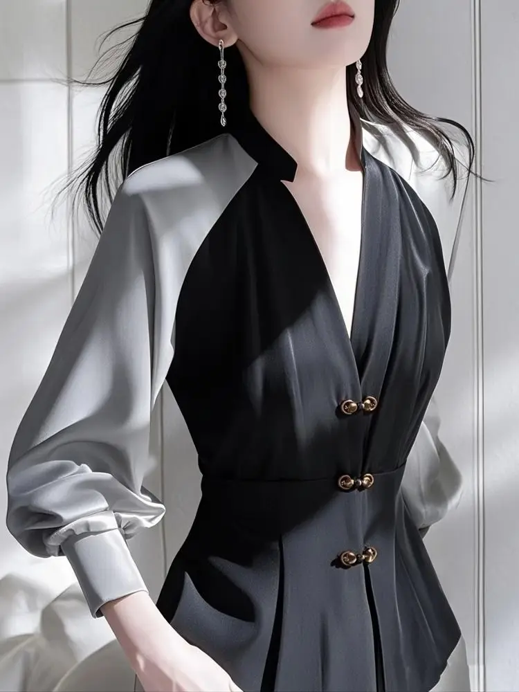 

​​2025 New Chinese Style Blouse Women Elegant Frog Button Shirt Black Grey Contrast Slim Fit​