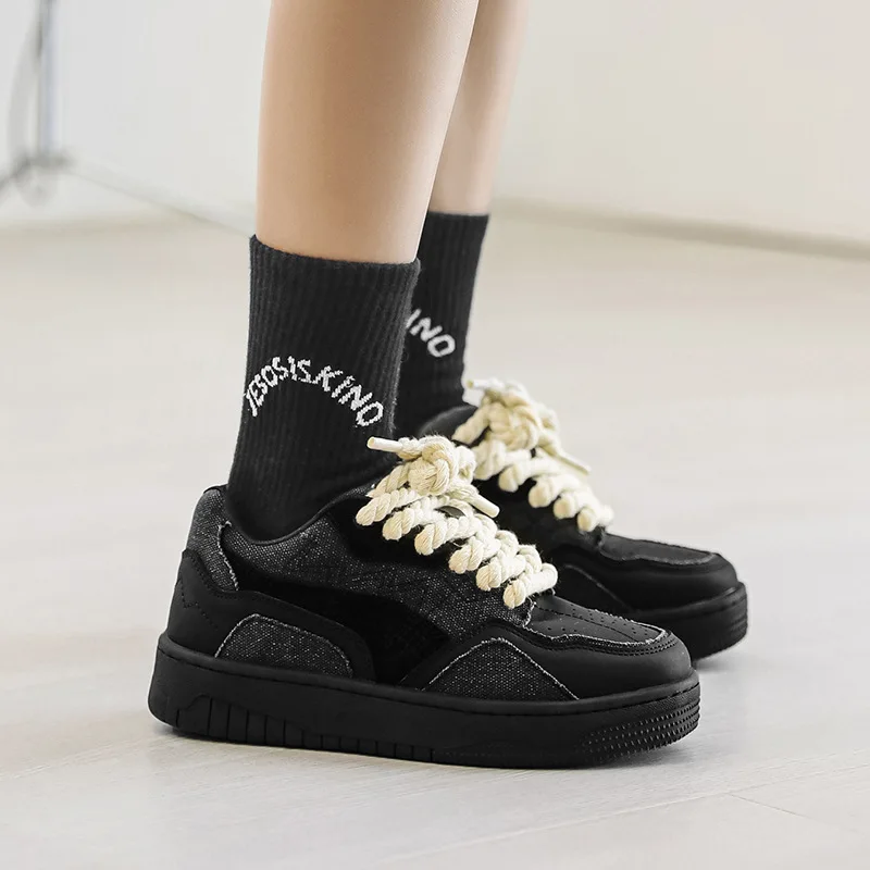 Original Design Curb Sneakers for Women Fashion Style Black Shallow Thick Laces Classic Trainers Shoes Non-slip Sport Unisex