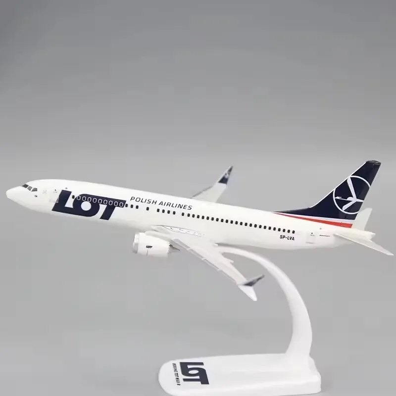 1:200 Scale B737MAX8 B737 LOT POLISH Airlines ABS Plastic Airplane Model Toys Aircraft Plane Model Toy Assembly Resin
