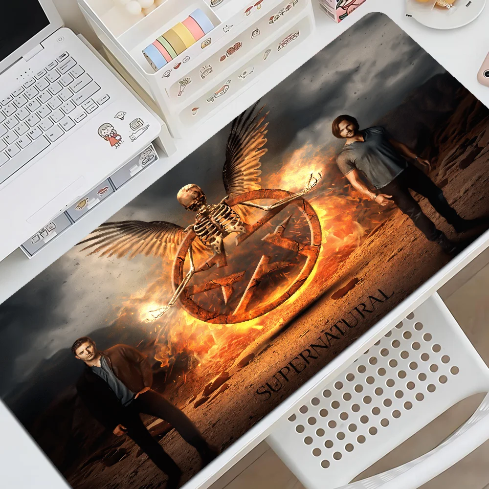 خارق SPN دين وسام المضادة للانزلاق الجدول حصيرة طالب ماوس ألعاب الكمبيوتر لوحة المفاتيح ألعاب الوسادة للكمبيوتر ماوس السجاد