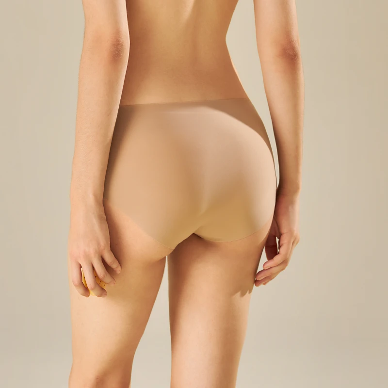 SUJIIN Women's Seamless Panties Invisibles Briefs Lady Mid Waist Cotton Crotch 5A Antibacterial Breathable Female Underwear N205
