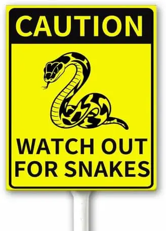 Danger Watch Out for Snakes Sign with Stake, Warning Parking Sign for Pathway Road Street, 8x12 IN Sturdy Aluminum Rust Fre sign