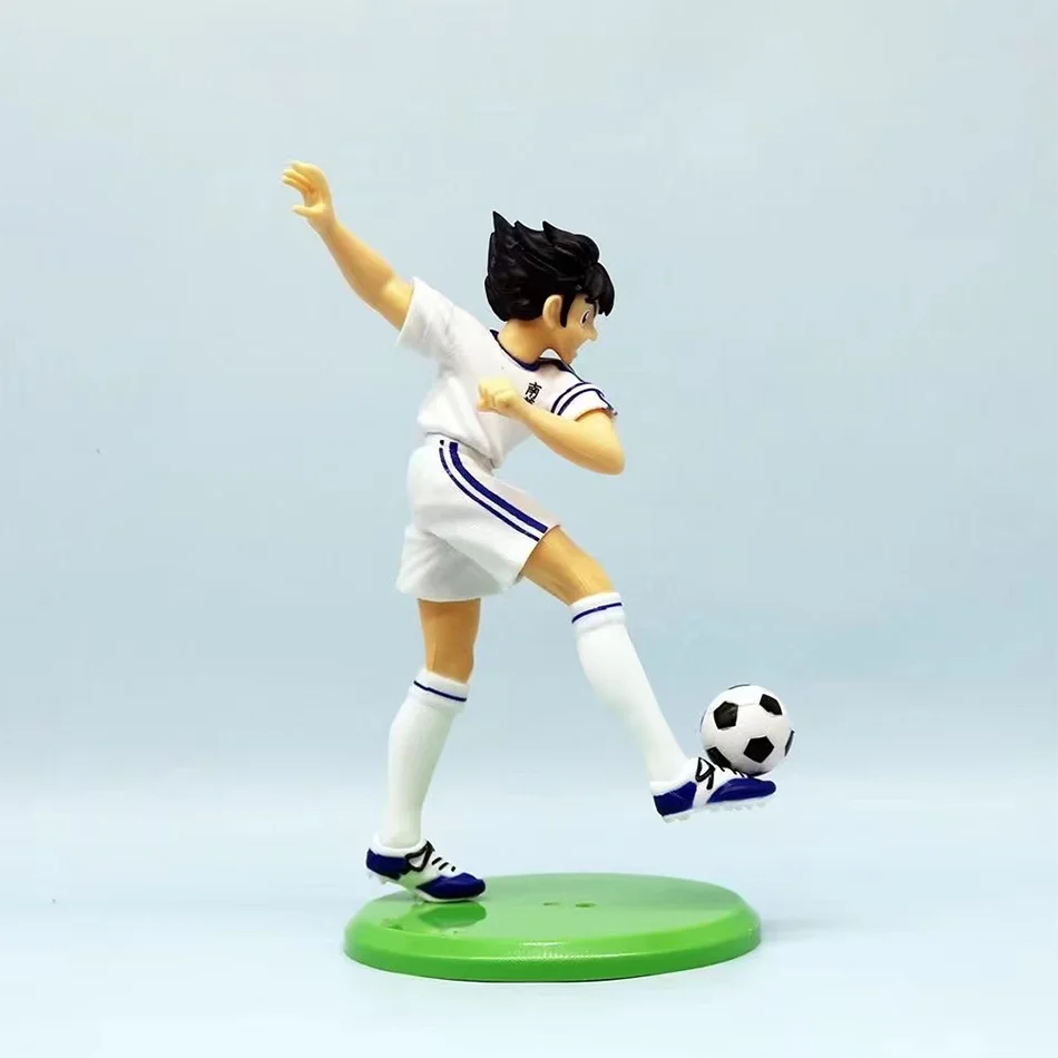 NEW 21cm Captain Tsubasa Anime Figure Ozora Tsubasa Action Figures Hyuuga Kojirou Wakabayashi Genzou  Collection Model Toys