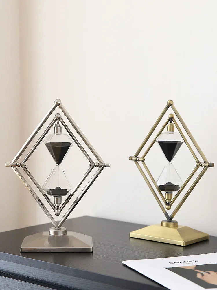 Time hourglass timer ornaments, light luxury soft decoration, high-end sense of niche office study decorations