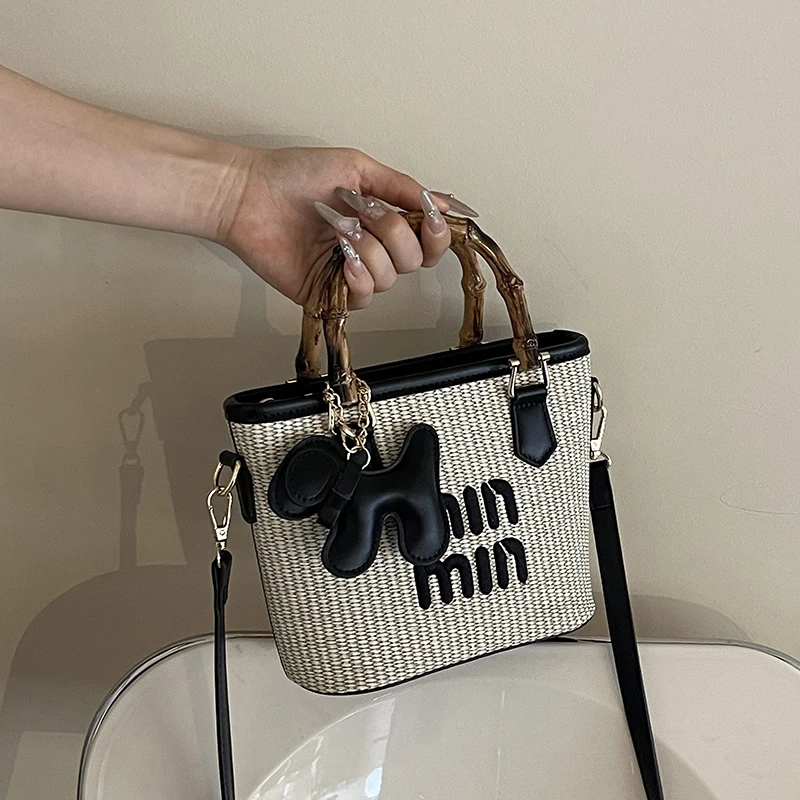 

Women's Elegant Leather Designer Bag Luxury Shoulder Handbag Classic Crossbody Tote For Everyday Outfits