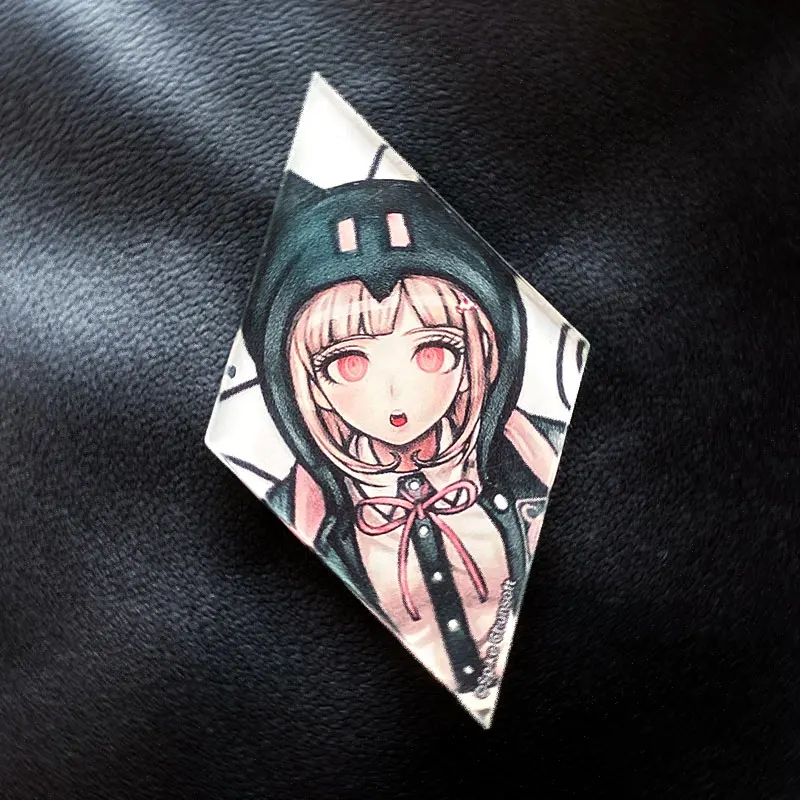 Danganronpa أنيمي Nagito Komaeda Hinata Hajime Kokichi Oma Saihara تأثيري الاكريليك شارة شعار الكرتون قلادة عيد الميلاد