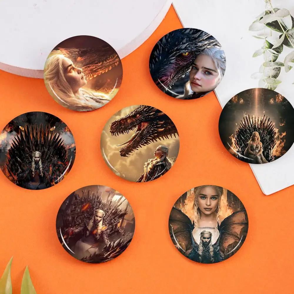 G-Game Of Thrones التنين الأم صفيح دبوس زر مخصص أنيمي دور المدرسة القديمة بروش الكرتون طوق شارة مجوهرات هدية المشجعين