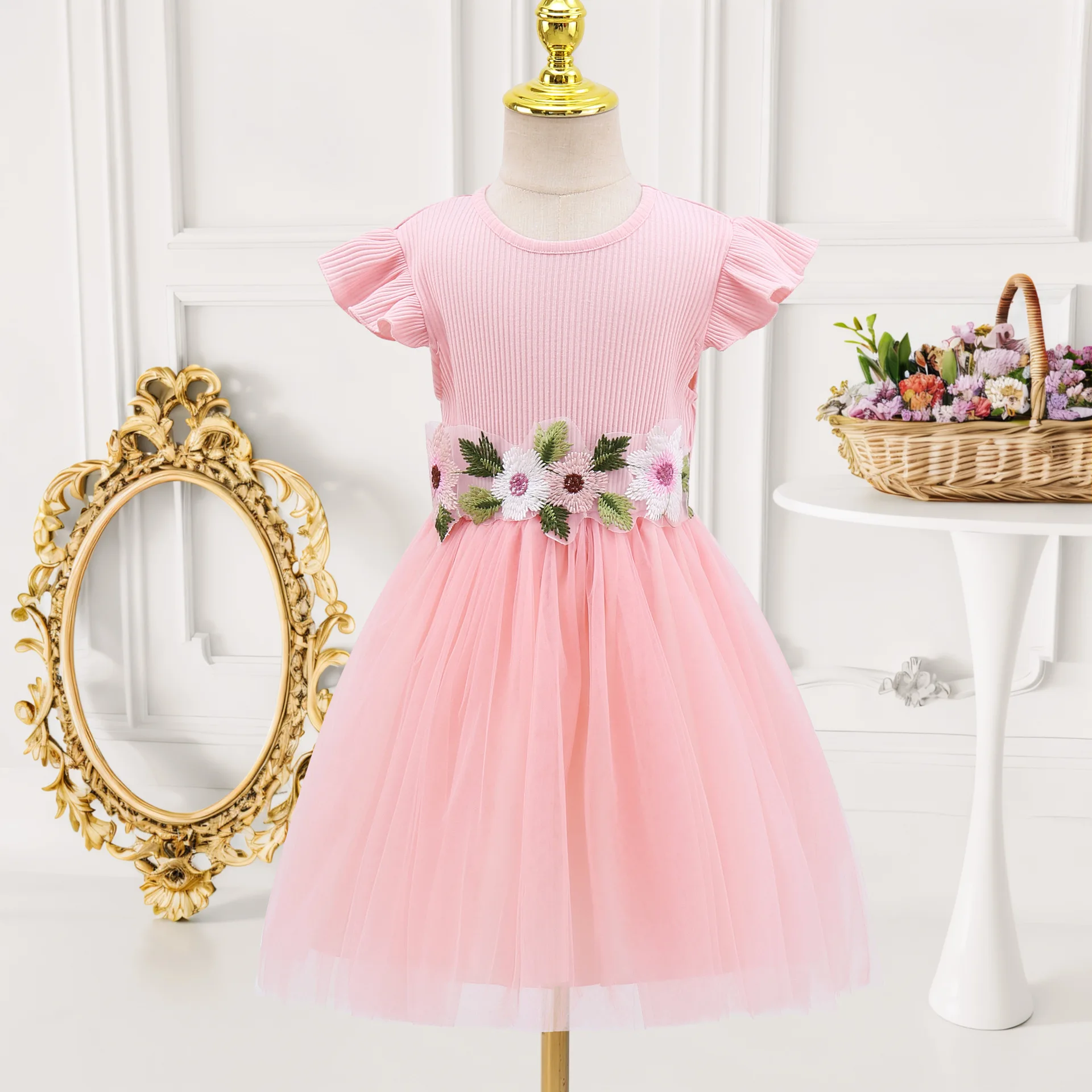 

2025 Girls' Princess Skirt Summer New Style Girls' Flying Sleeve Waist with a Row of Flower Mesh Dress