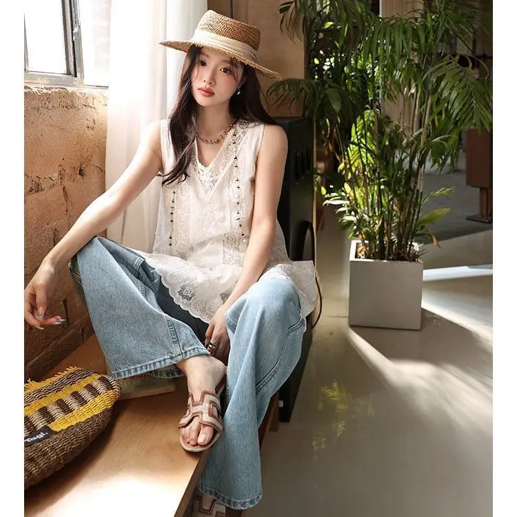 ​ ​ Verão parisiense renda shift vestido feminino decote em v alça larga camadas deslizamento fino ajuste bordado chique elevar elegância diária ​ ​